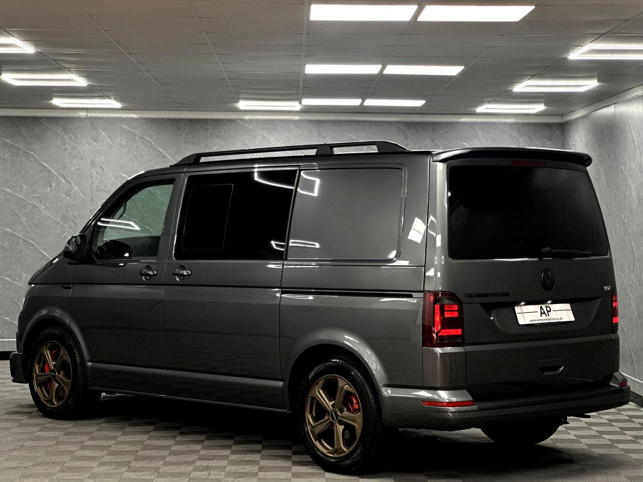 2018 Volkswagen Transporter - Thumbnail 17