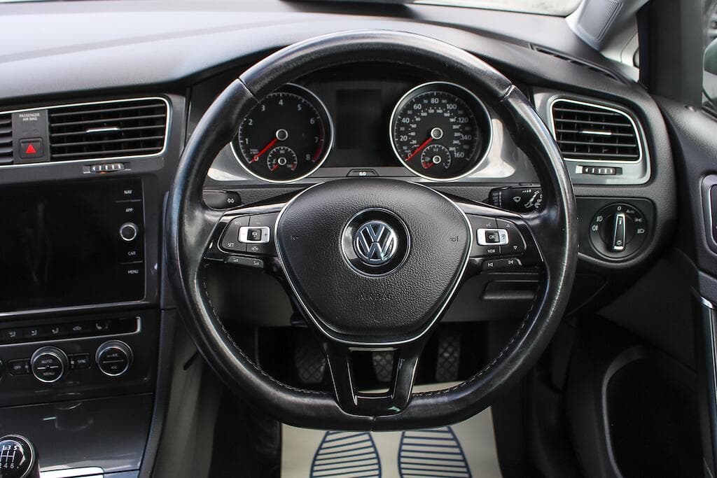 2020 Volkswagen Golf - Thumbnail 23