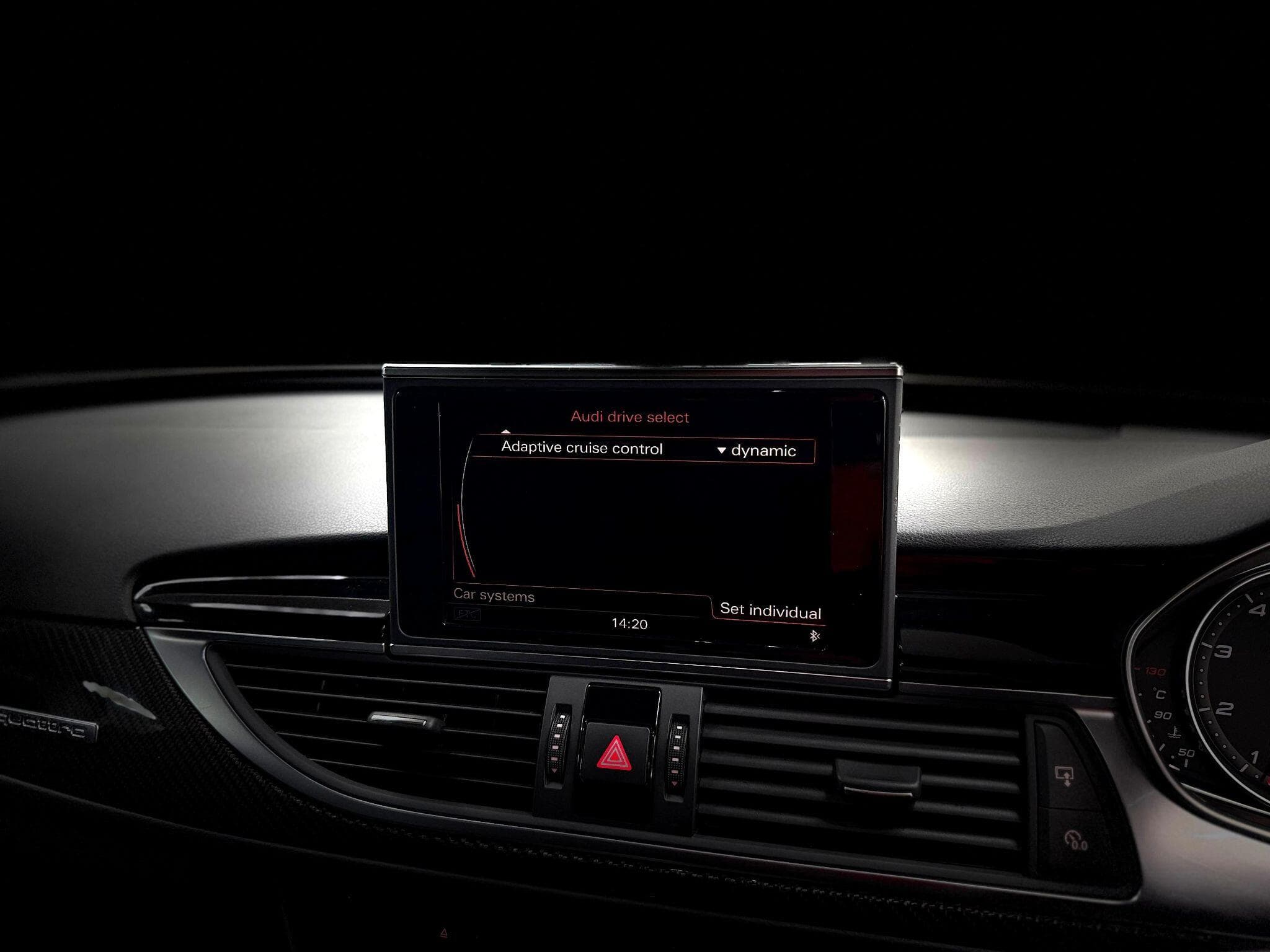 2016 Audi RS6 Avant - Thumbnail 48