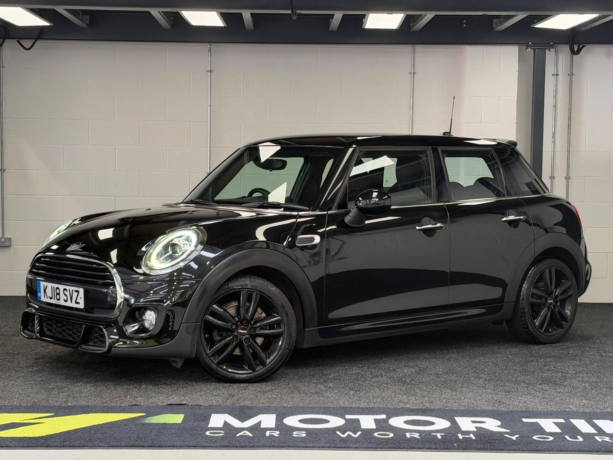 2018 MINI Hatch - Image 1