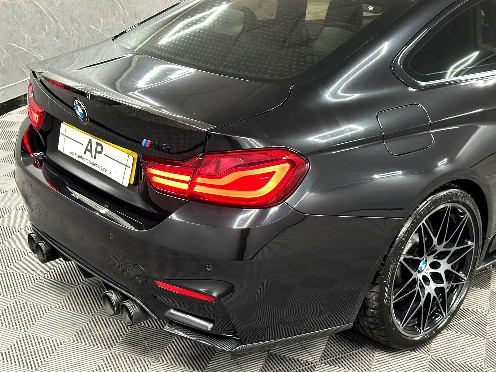 2017 BMW M4 - Thumbnail 60