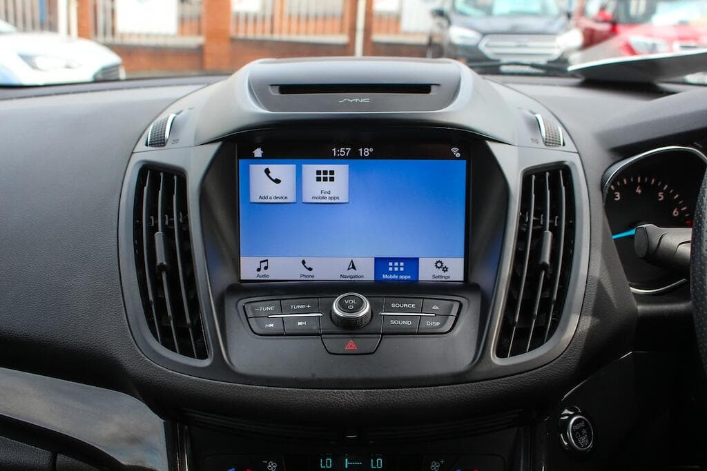 2019 Ford Kuga - Thumbnail 37