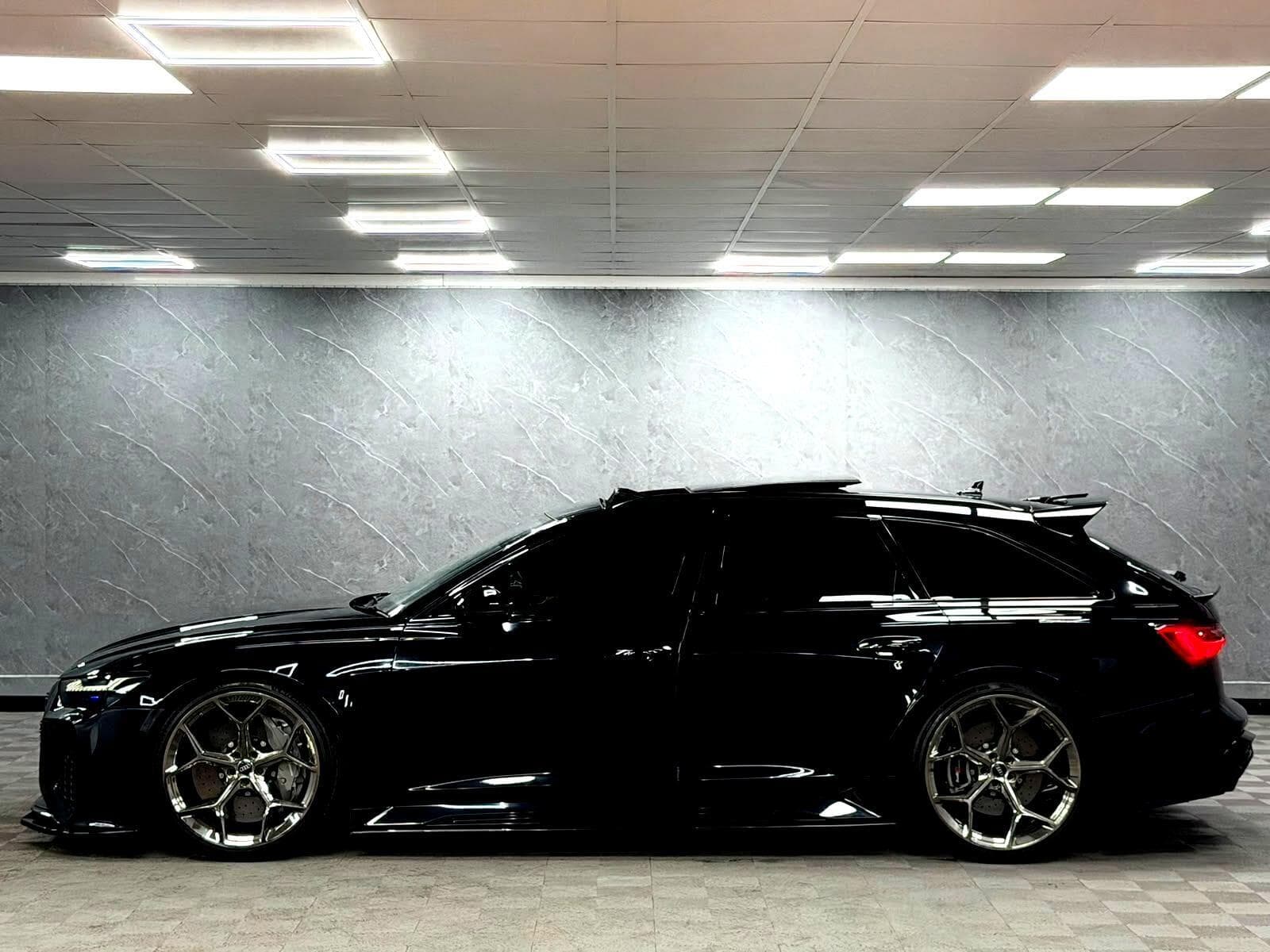 2020 Audi RS6 Avant - Thumbnail 30