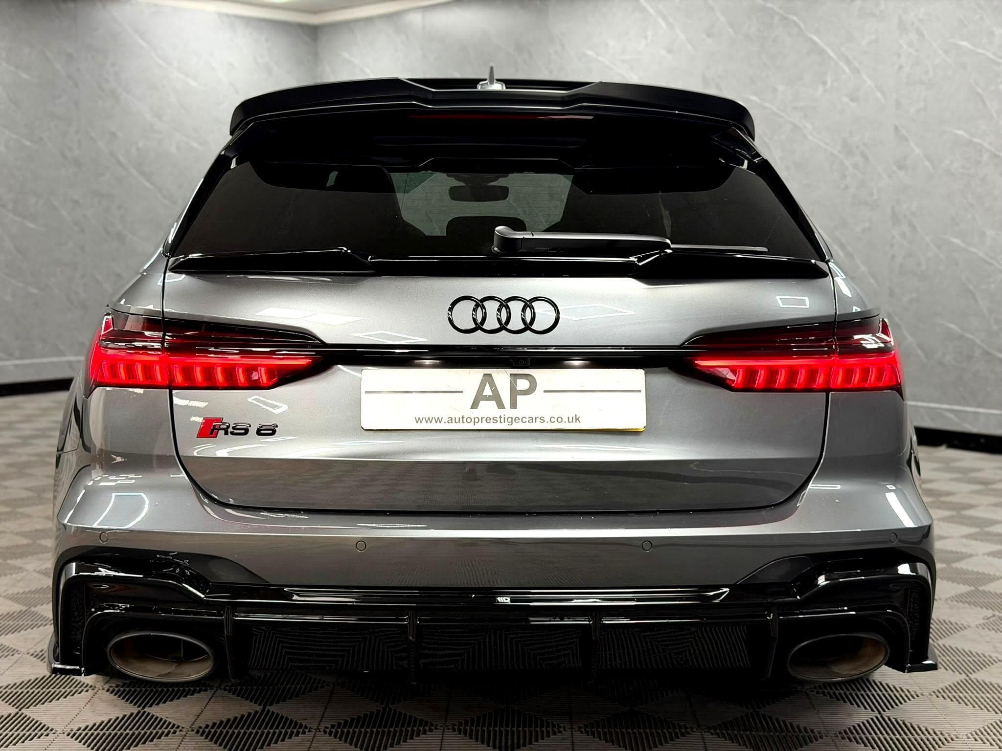 2021 Audi RS6 Avant - Thumbnail 32