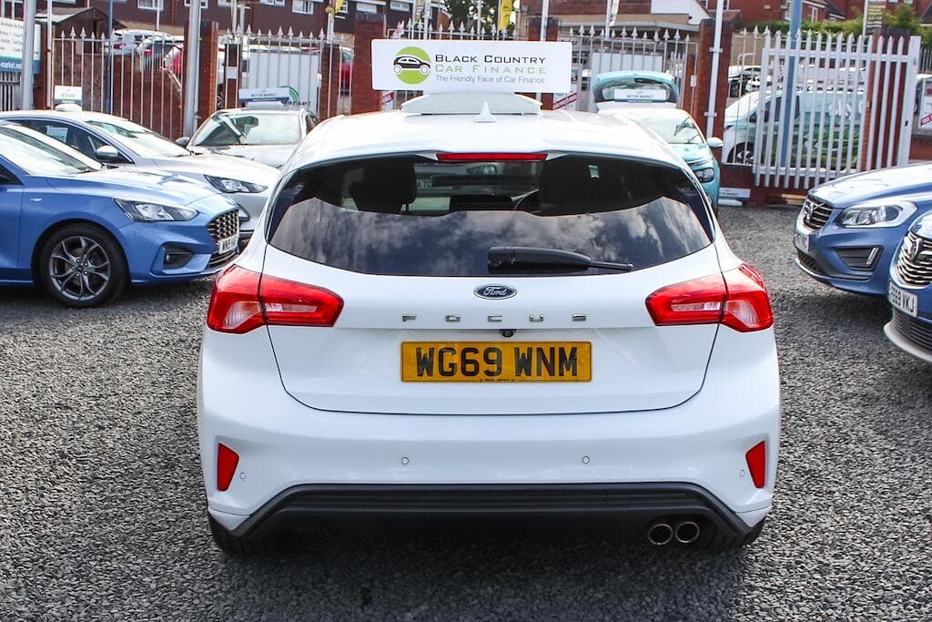 2019 Ford Focus - Thumbnail 7