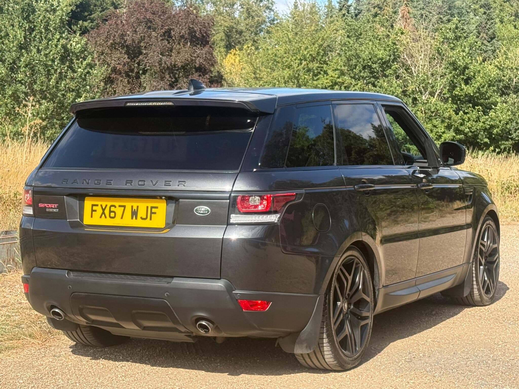 2017 Land Rover Range Rover Sport - Image 3