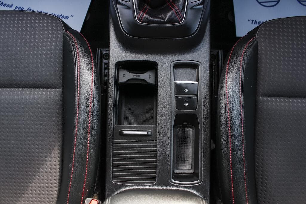 2019 Ford Focus - Thumbnail 30