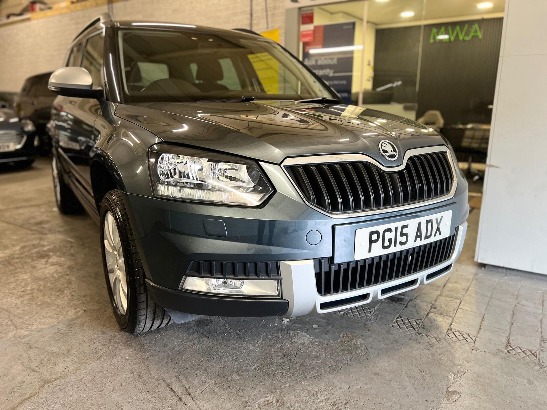 2015 Skoda Yeti - Thumbnail 12