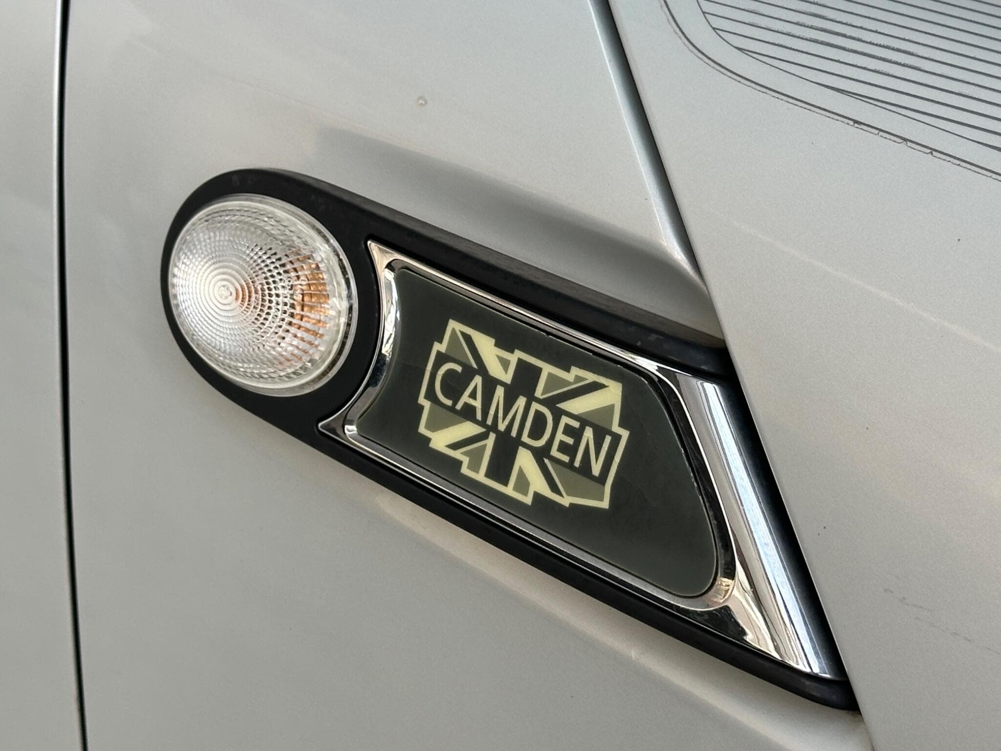 2010 MINI Hatch - Thumbnail 24