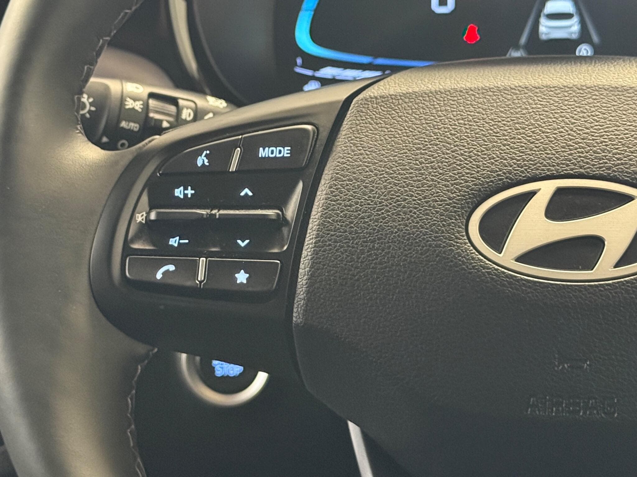 2025 Hyundai i10 - Thumbnail 32
