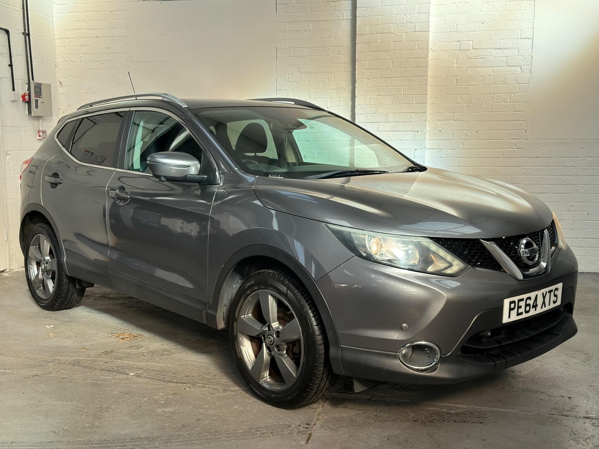 2014 Nissan Qashqai - Image 1
