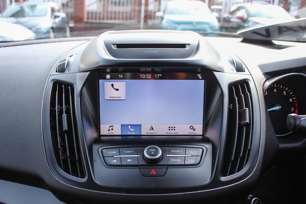 2019 Ford Kuga - Thumbnail 32