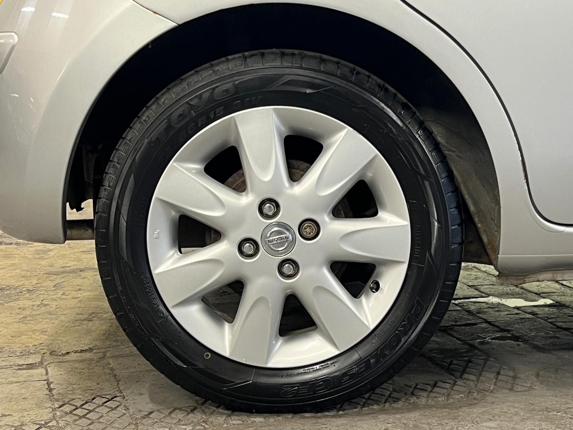 2011 Nissan Micra - Thumbnail 12