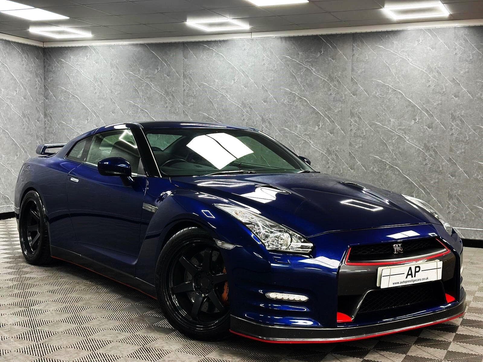 2012 Nissan GT-R - Thumbnail 31