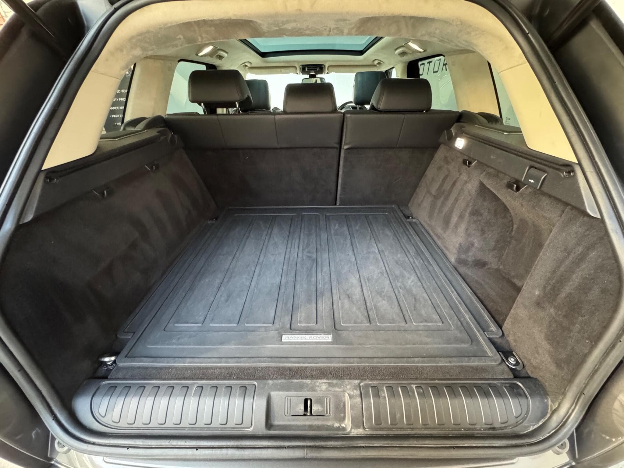 2016 Land Rover Range Rover Sport - Thumbnail 38