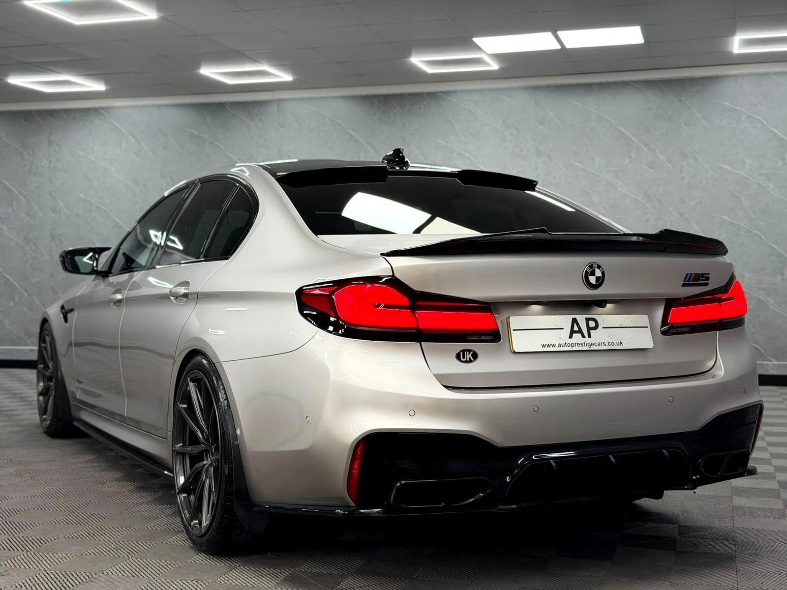 2019 BMW M5 - Thumbnail 28