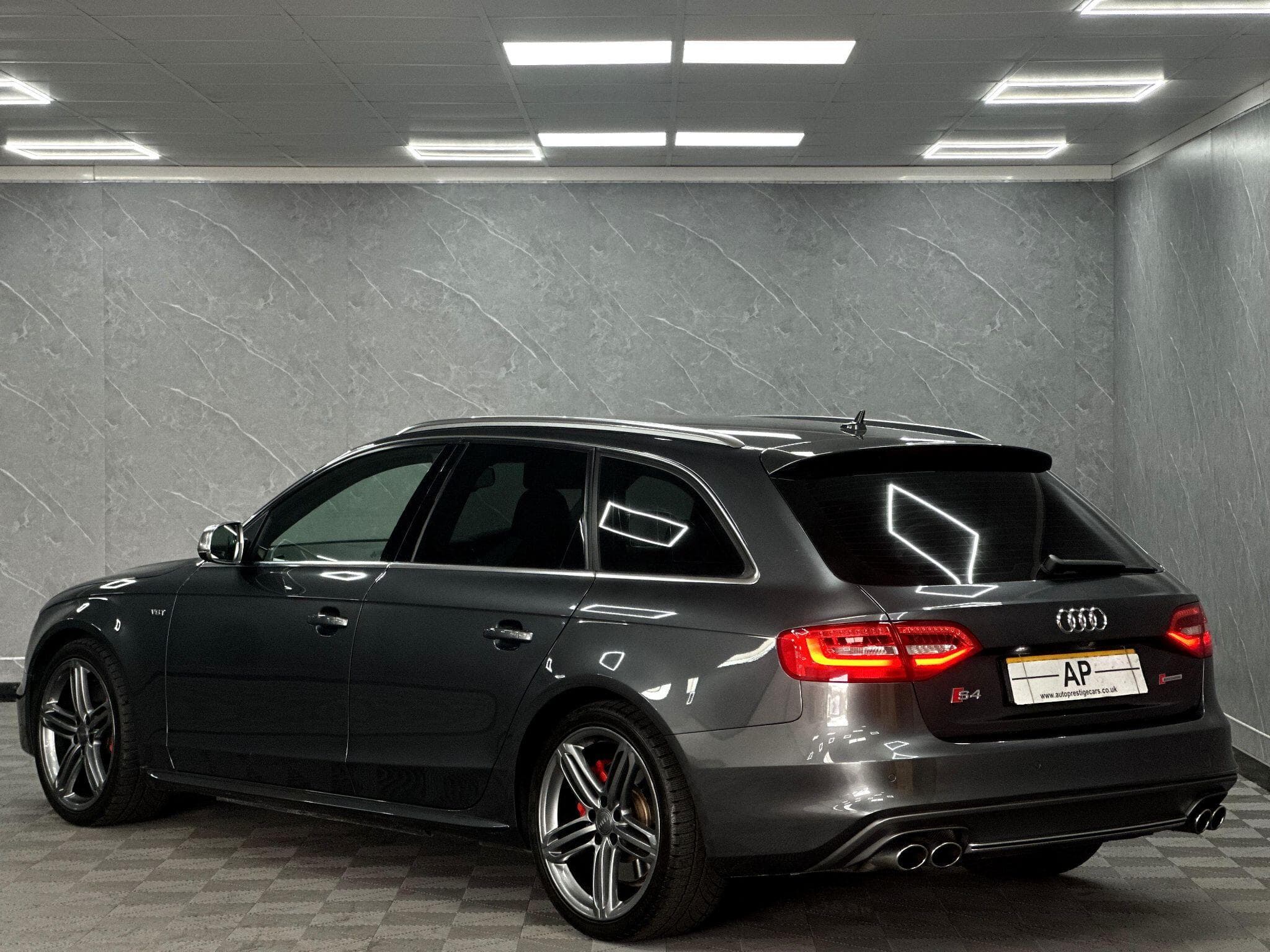 2015 Audi S4 Avant - Thumbnail 13