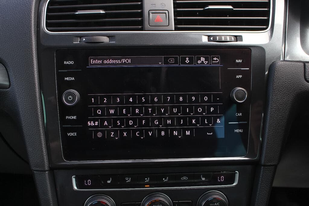 2020 Volkswagen Golf - Thumbnail 38