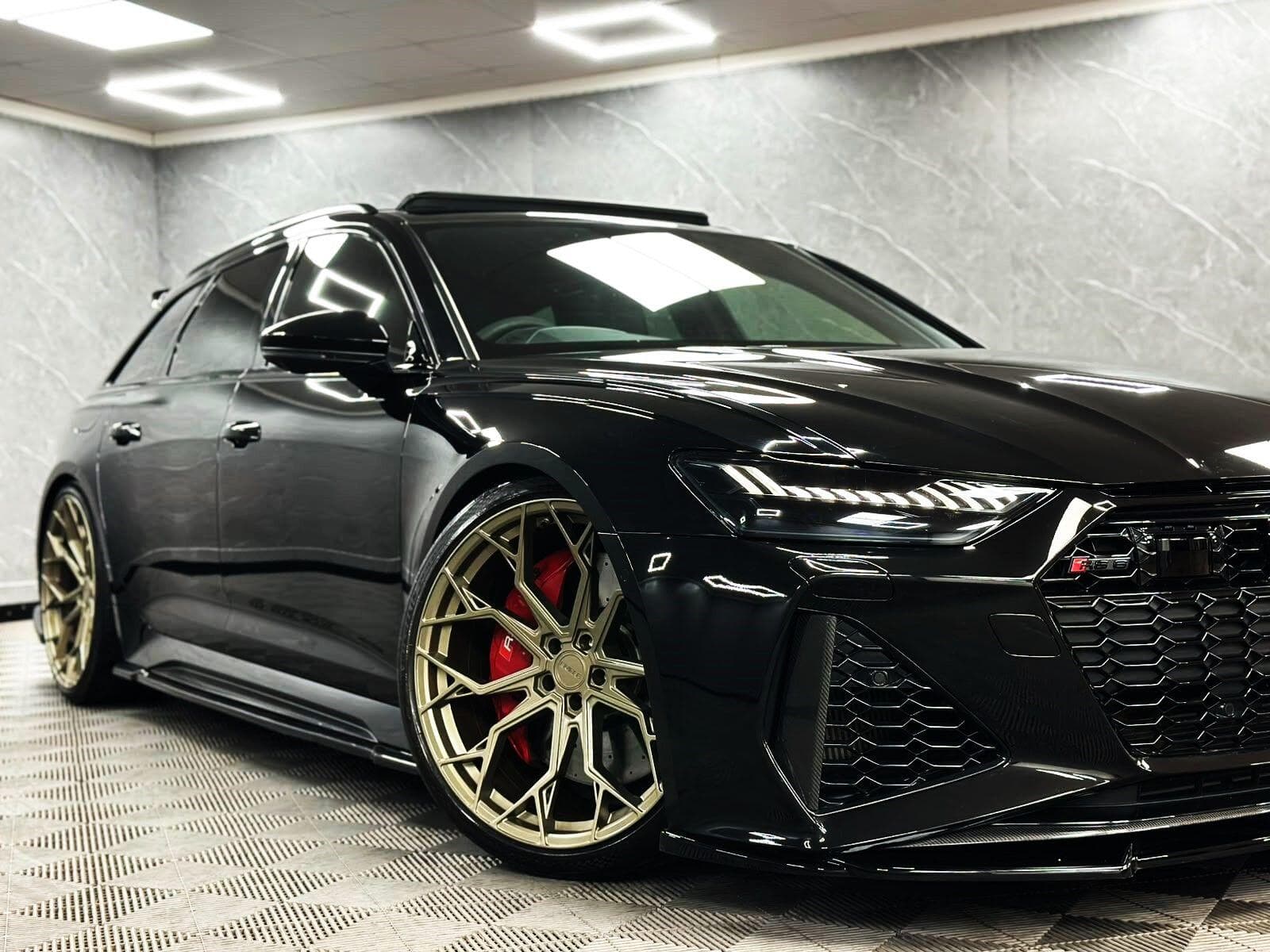 2020 Audi RS6 Avant - Thumbnail 28