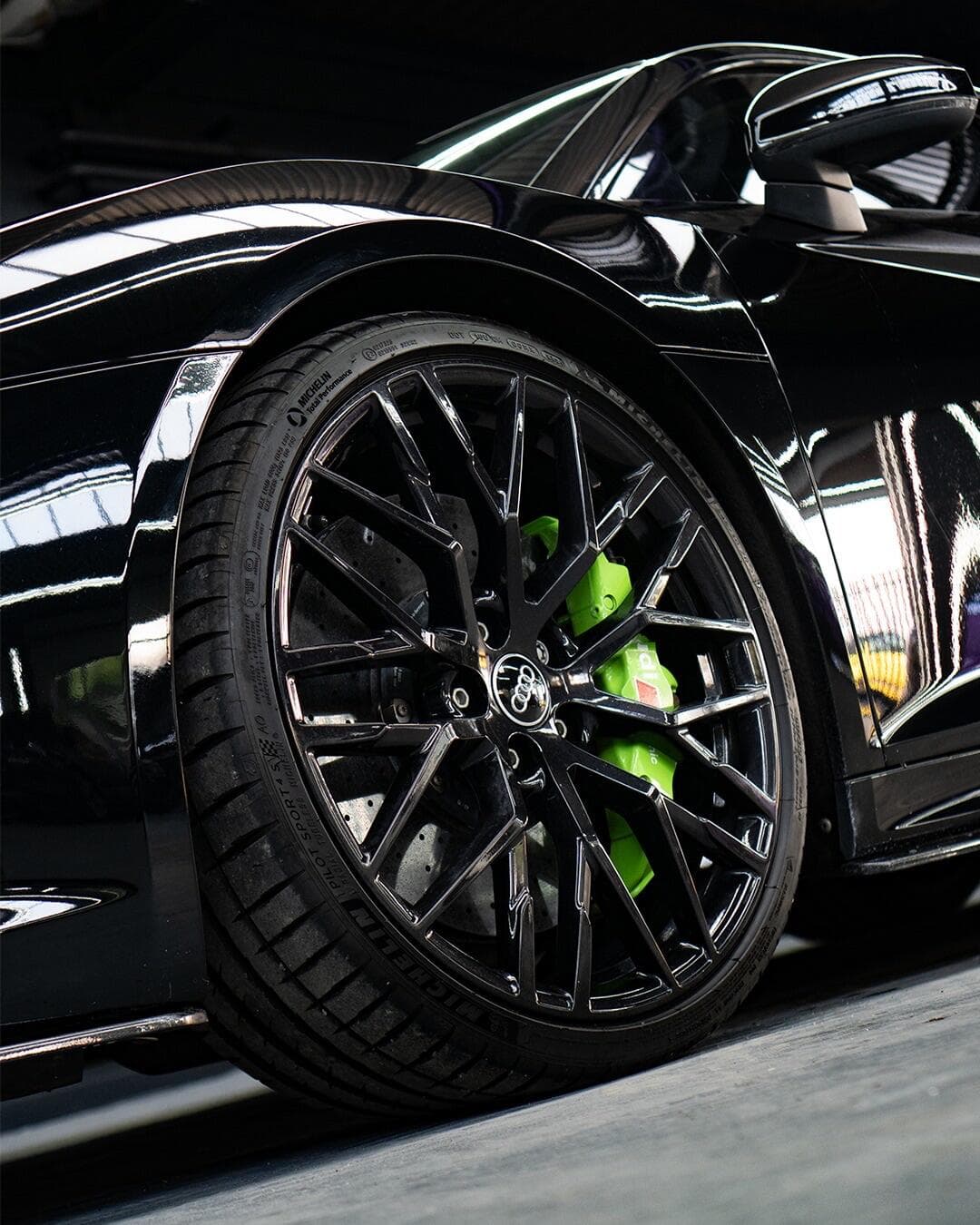 2016 Audi R8 - Thumbnail 5