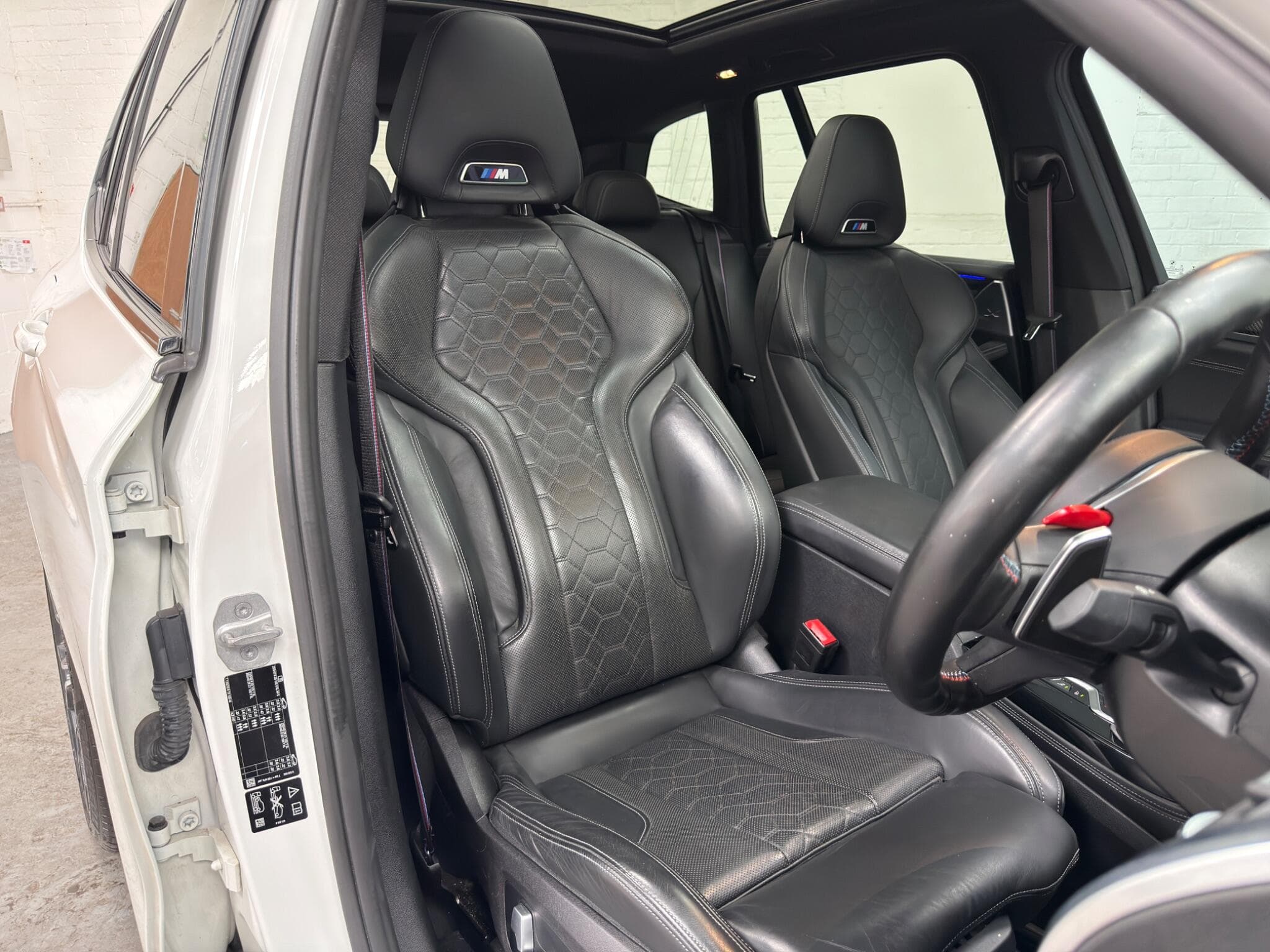2020 BMW X3 M - Thumbnail 25
