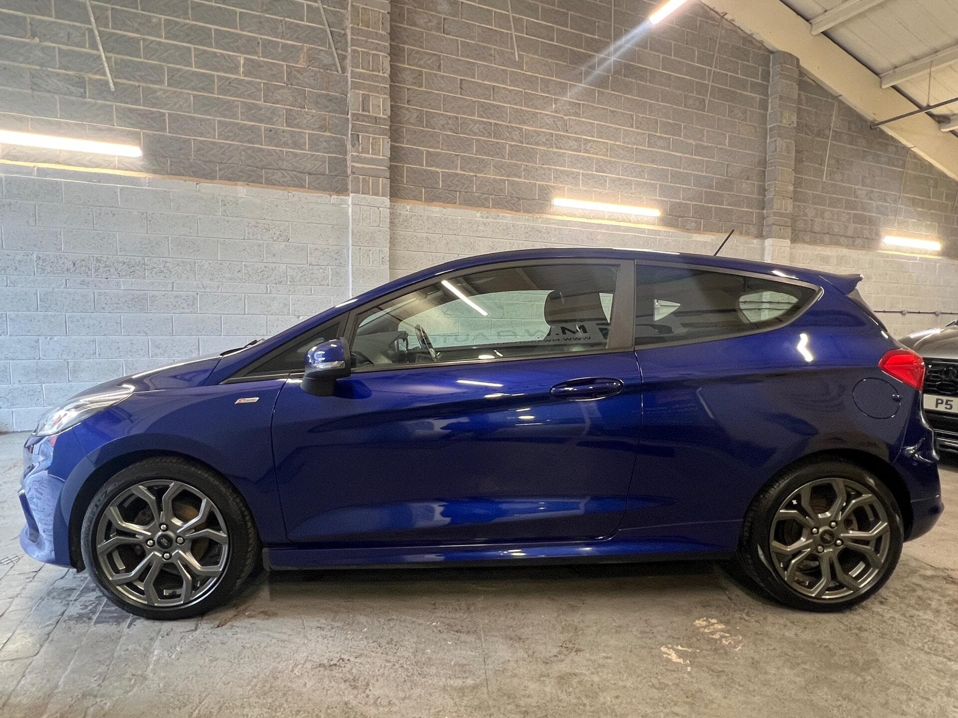2018 Ford Fiesta - Thumbnail 11