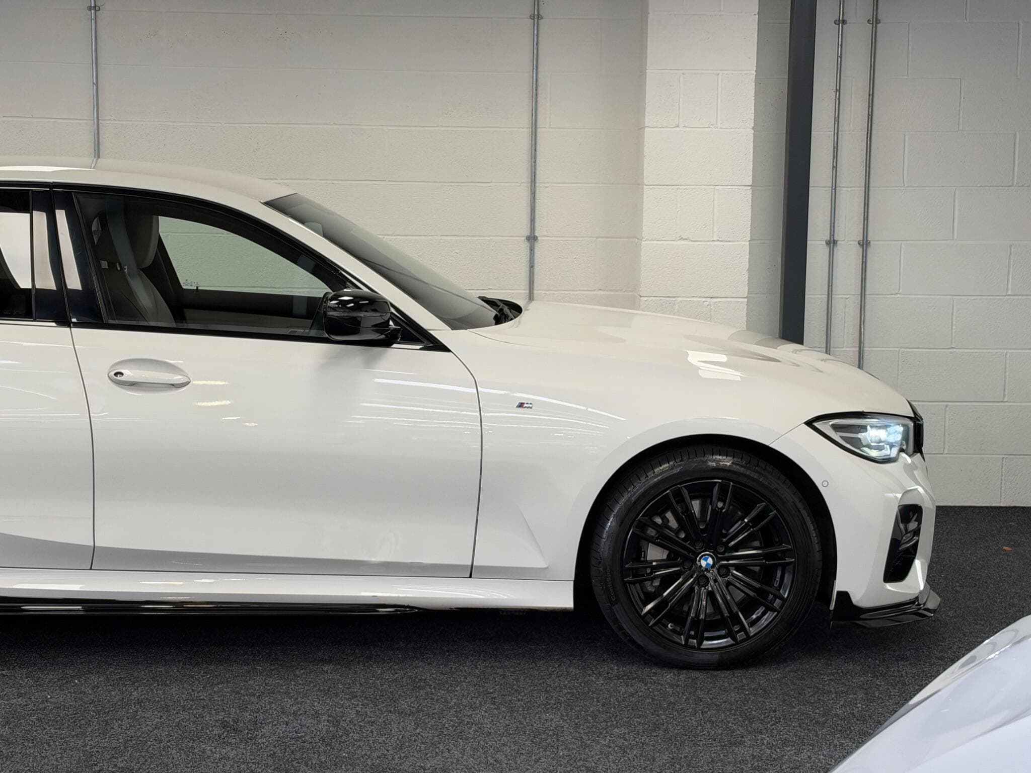 2020 BMW 3 Series - Thumbnail 14