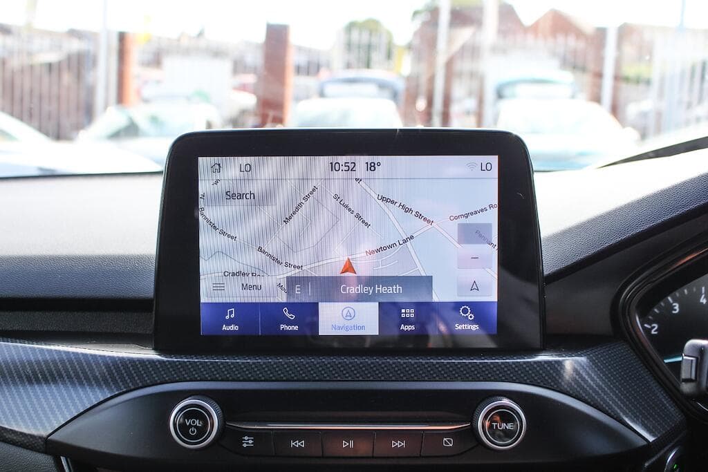 2019 Ford Focus - Thumbnail 35