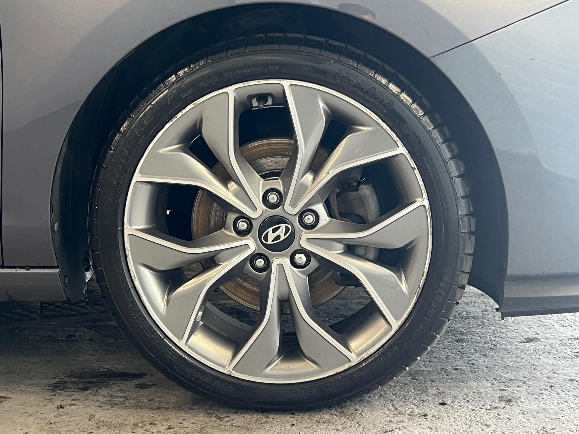 2019 Hyundai i30 - Thumbnail 27