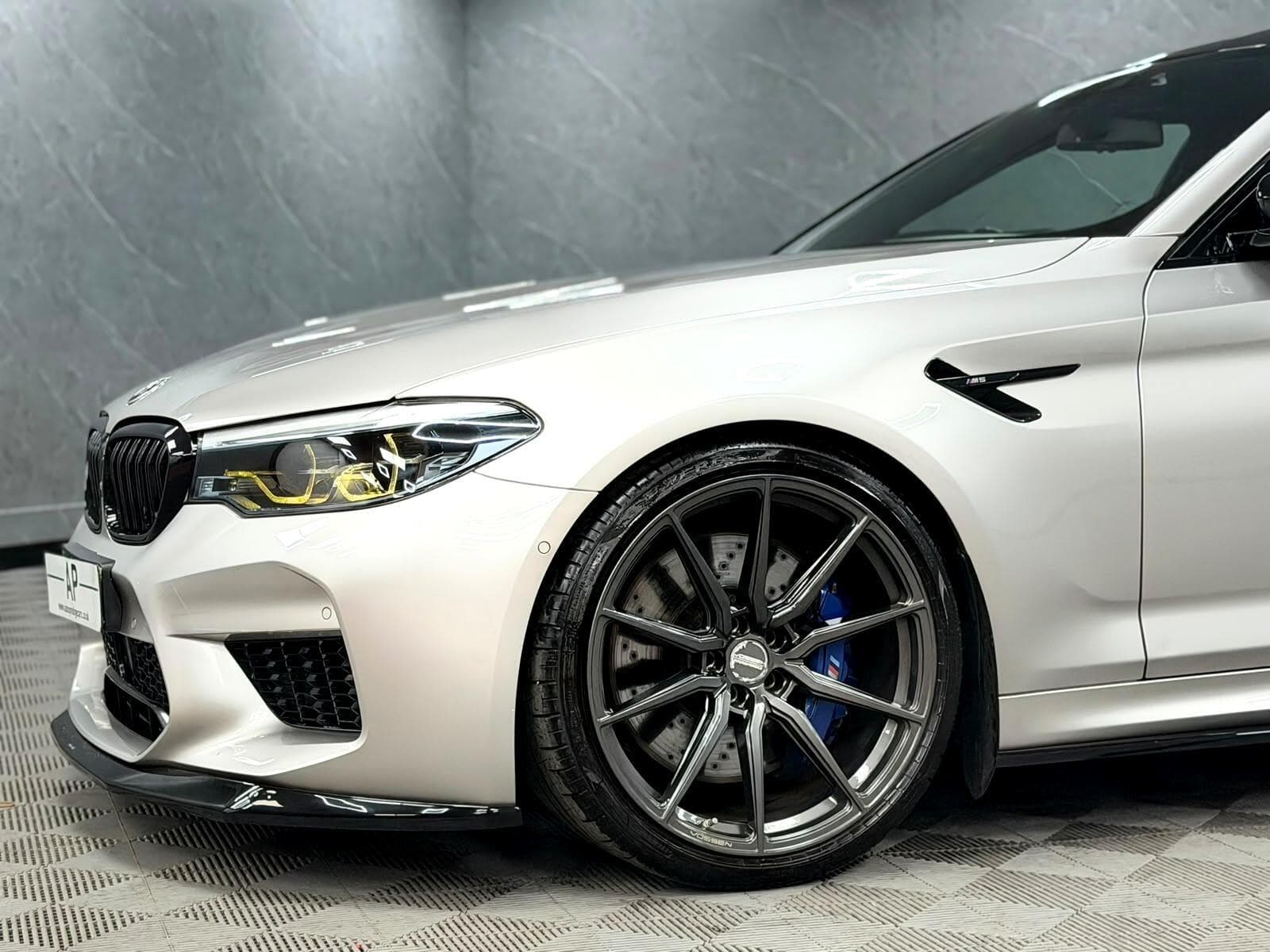 2019 BMW M5 - Thumbnail 41