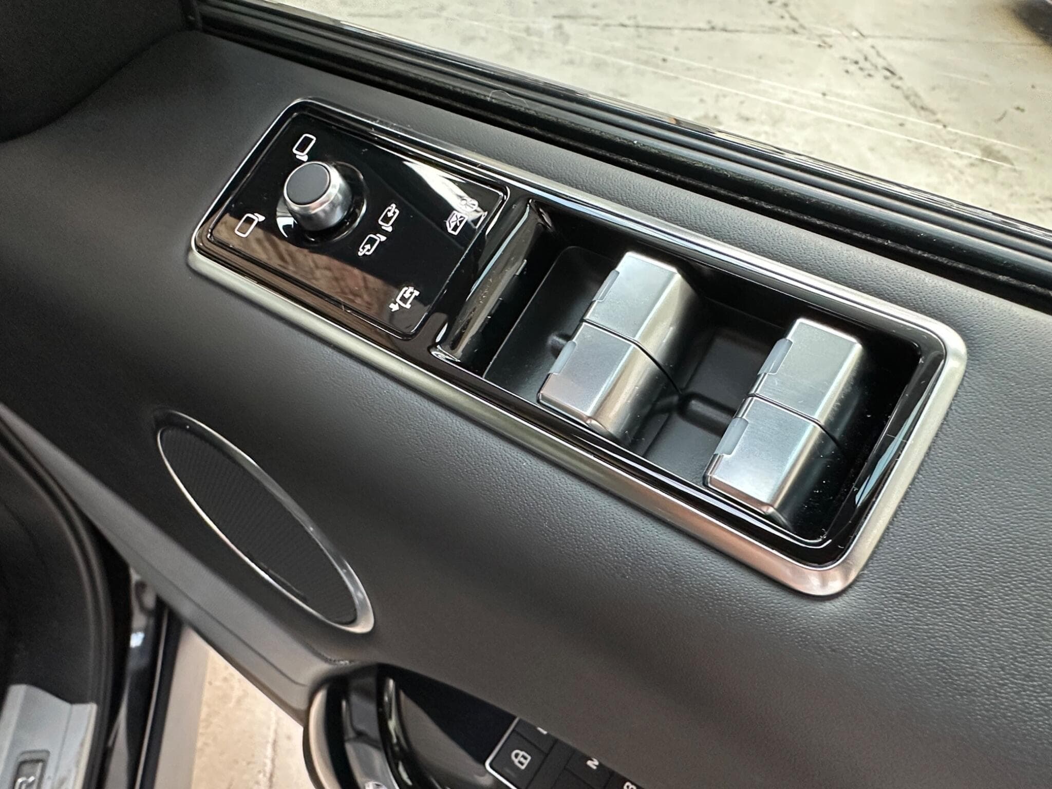 2021 Land Rover Range Rover Sport - Thumbnail 27