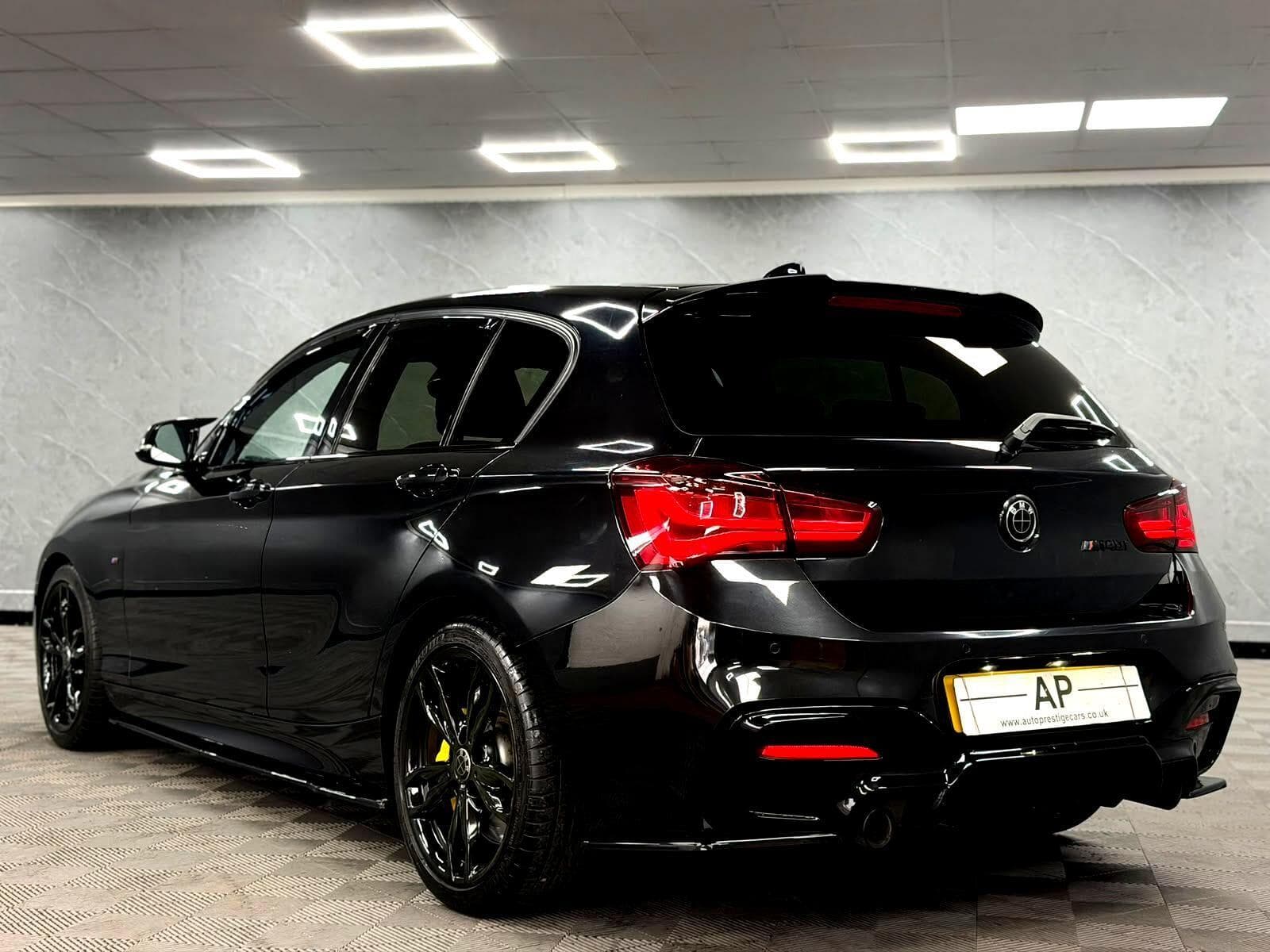 2017 BMW 1 Series - Thumbnail 33