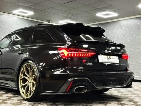 2020 Audi RS6 Avant - Thumbnail 38