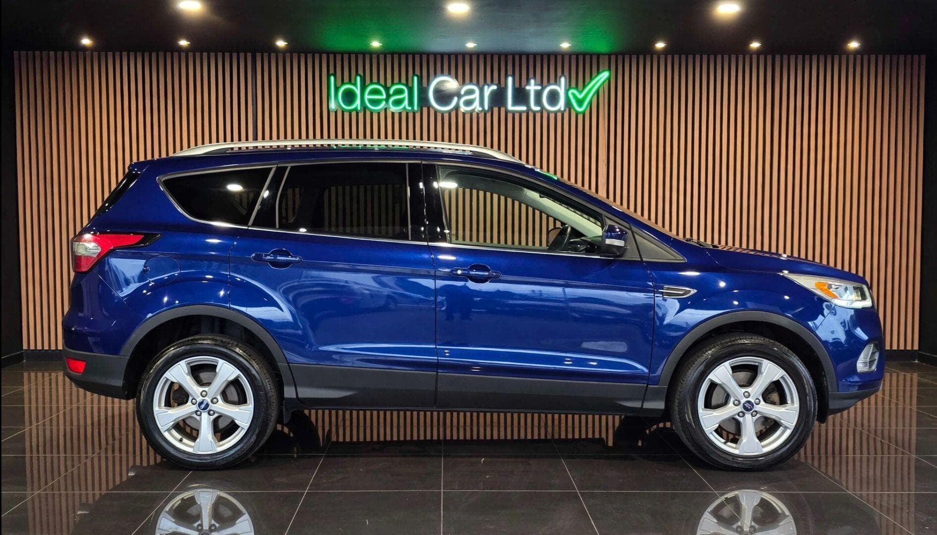 2017 Ford Kuga - Thumbnail 6