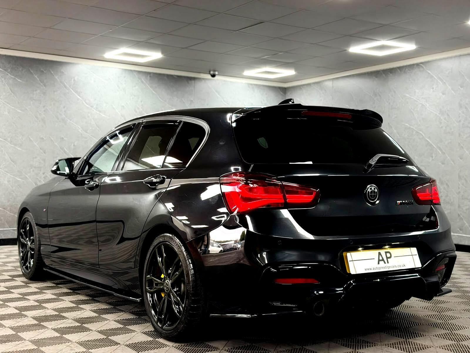 2017 BMW 1 Series - Thumbnail 22
