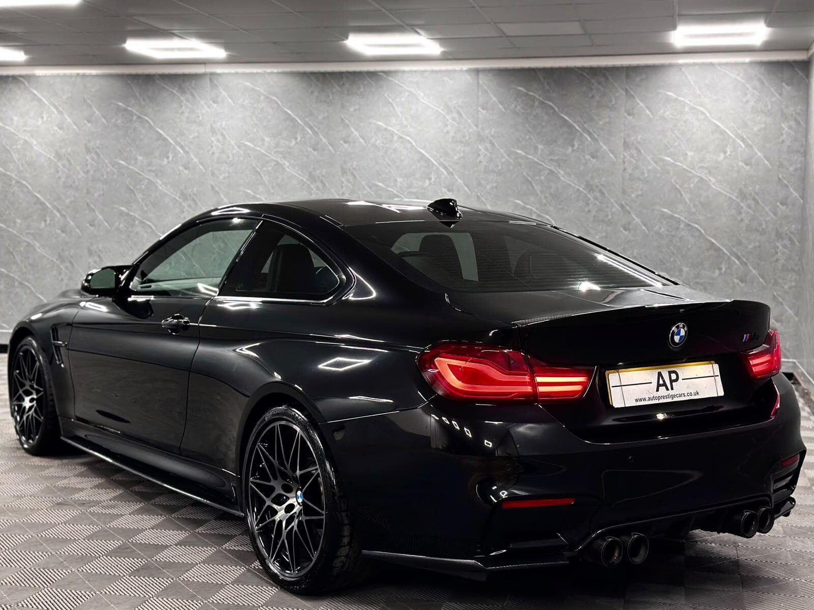 2017 BMW M4 - Image 2