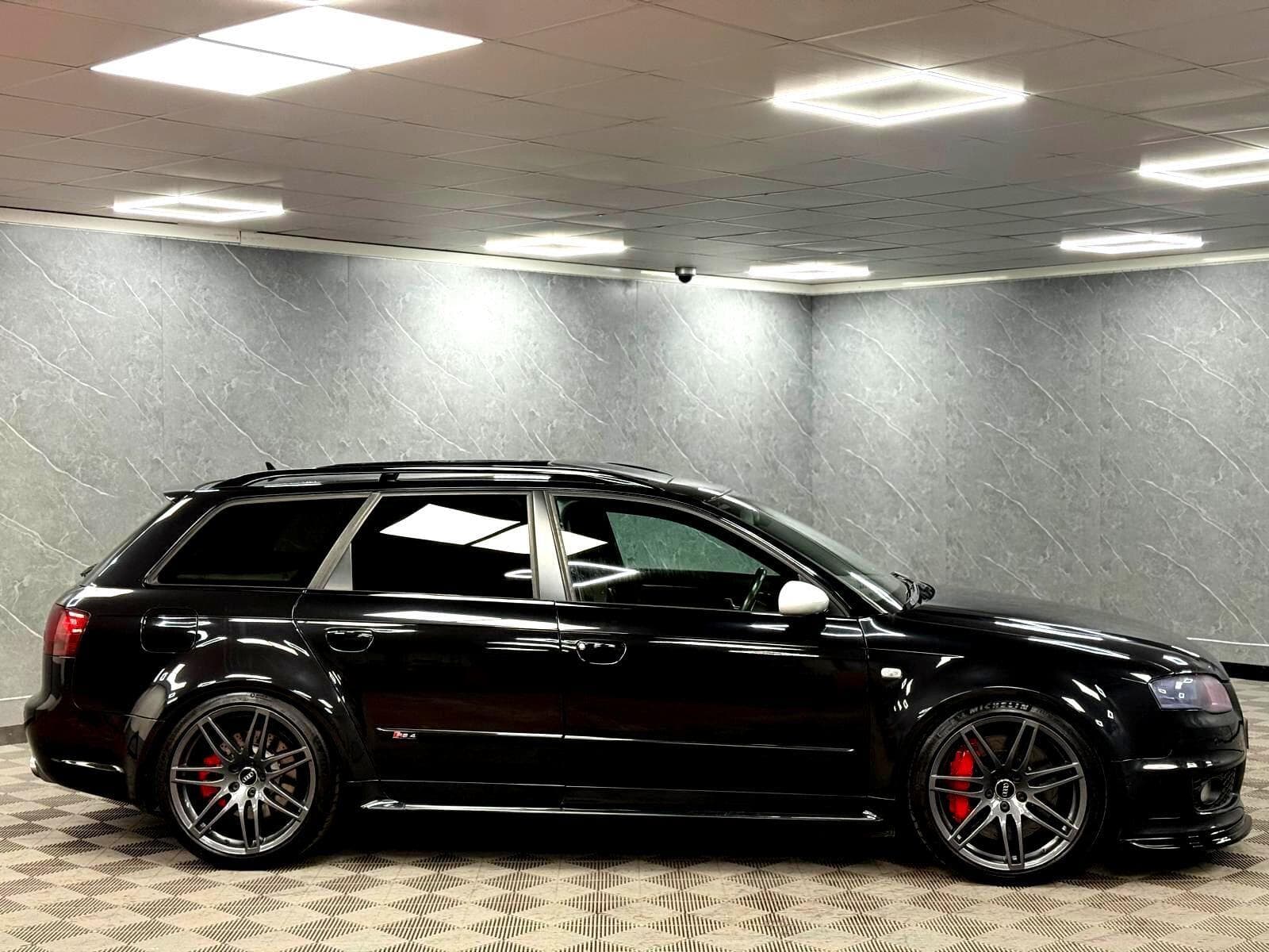 2006 Audi RS4 Avant - Thumbnail 37