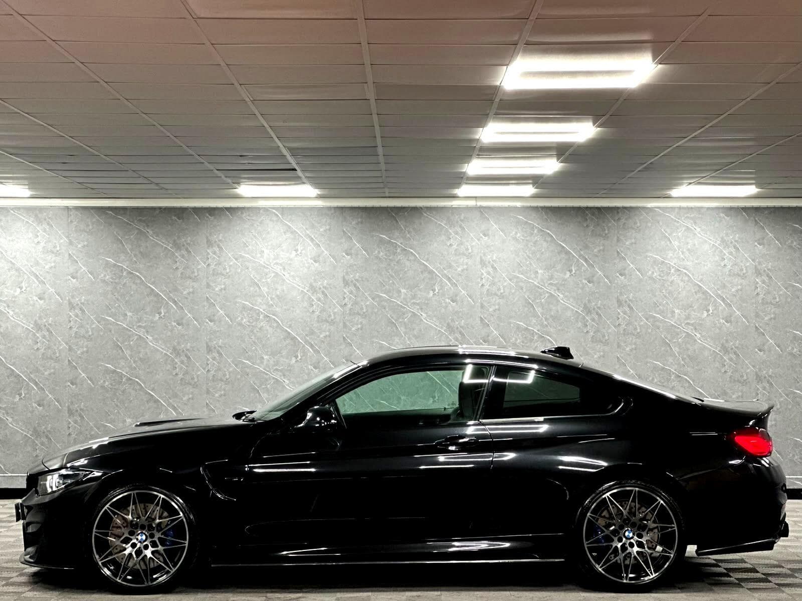 2017 BMW M4 - Thumbnail 13