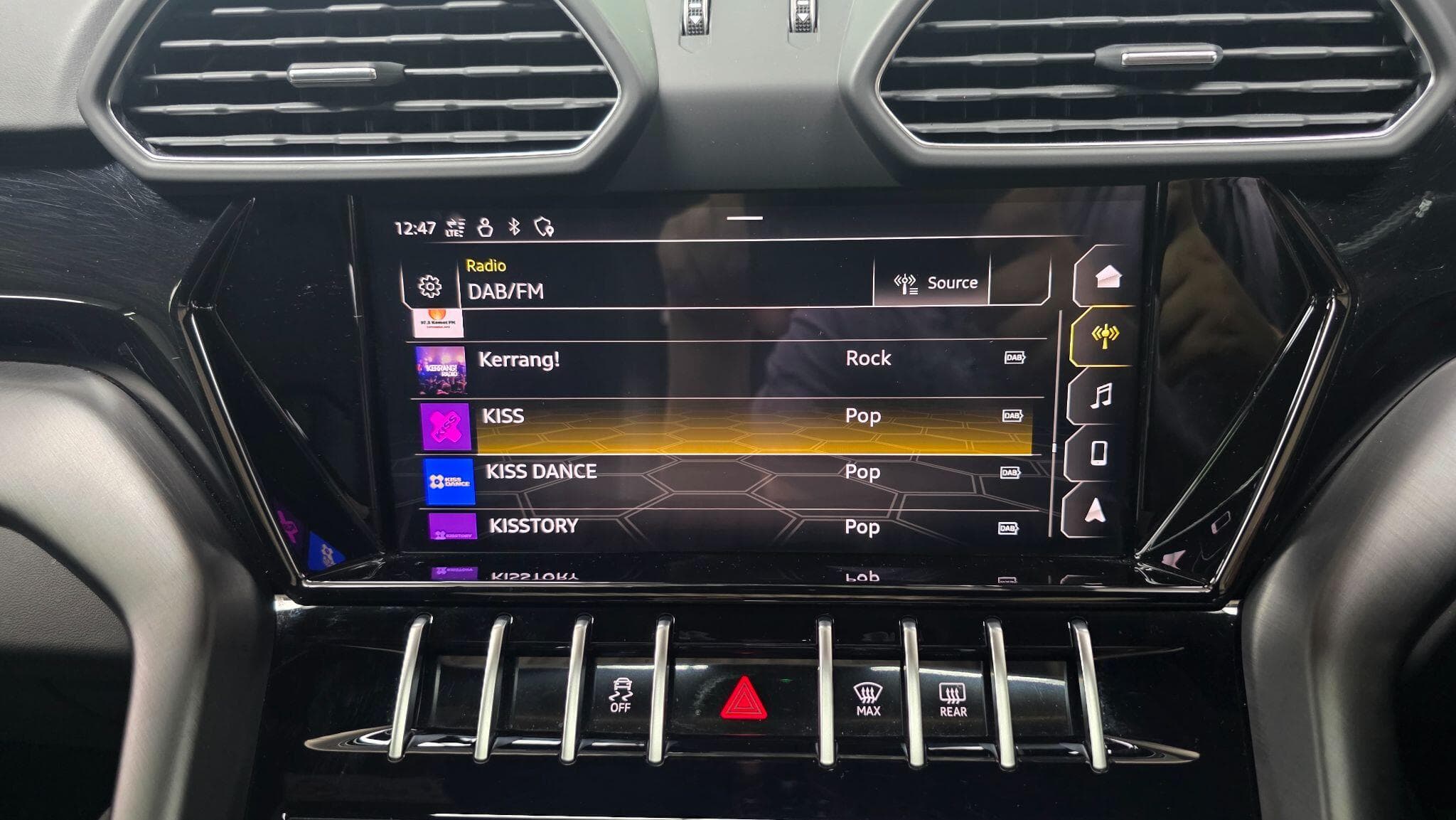 2021 Lamborghini Urus - Thumbnail 55