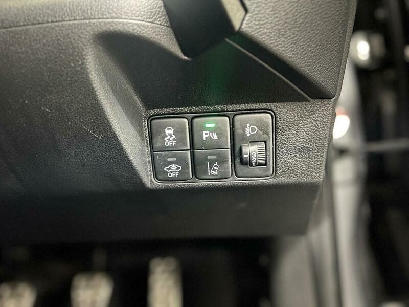2015 Honda Civic - Thumbnail 37