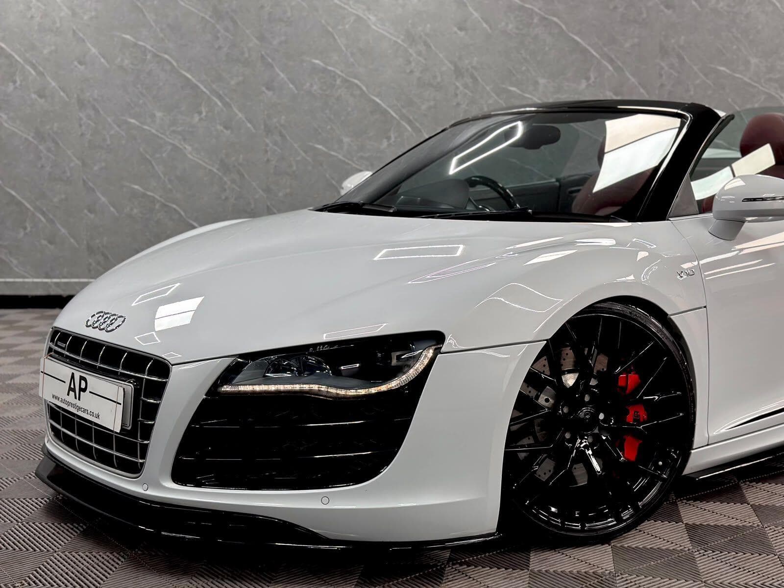 2010 Audi R8 - Thumbnail 20