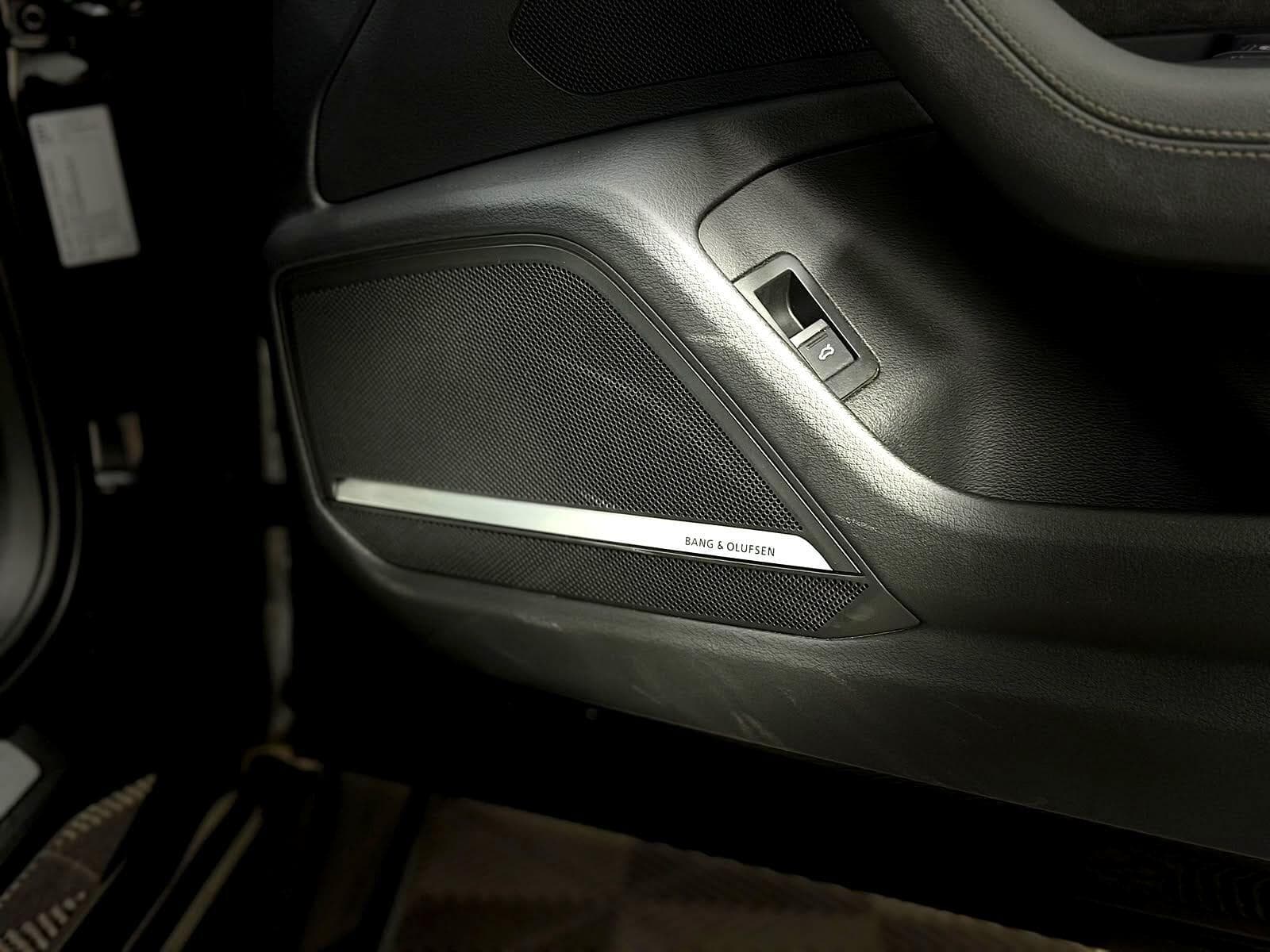 2021 Audi RS6 Avant - Thumbnail 39
