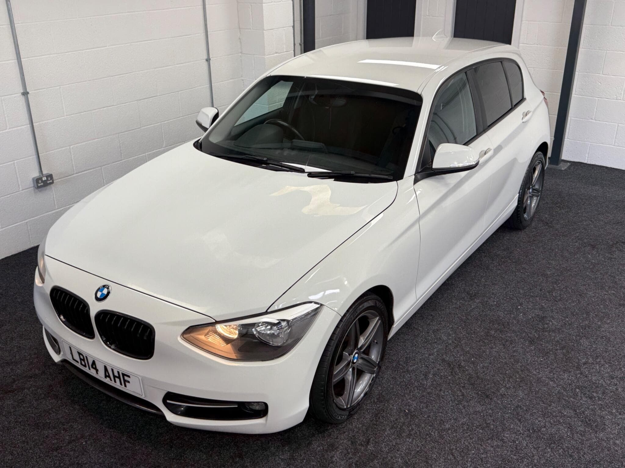 2014 BMW 1 Series - Thumbnail 7