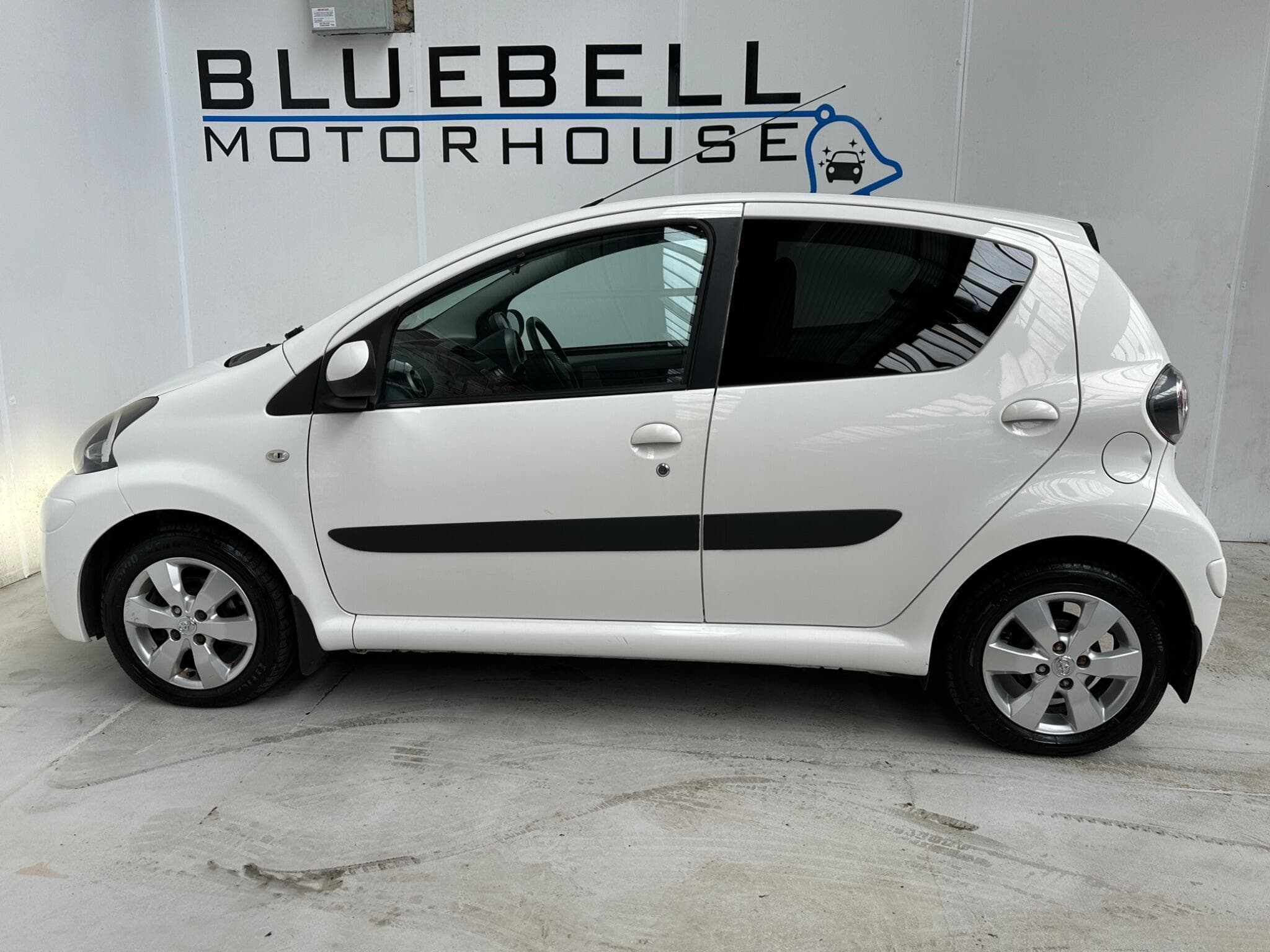 2012 Toyota AYGO - Thumbnail 7