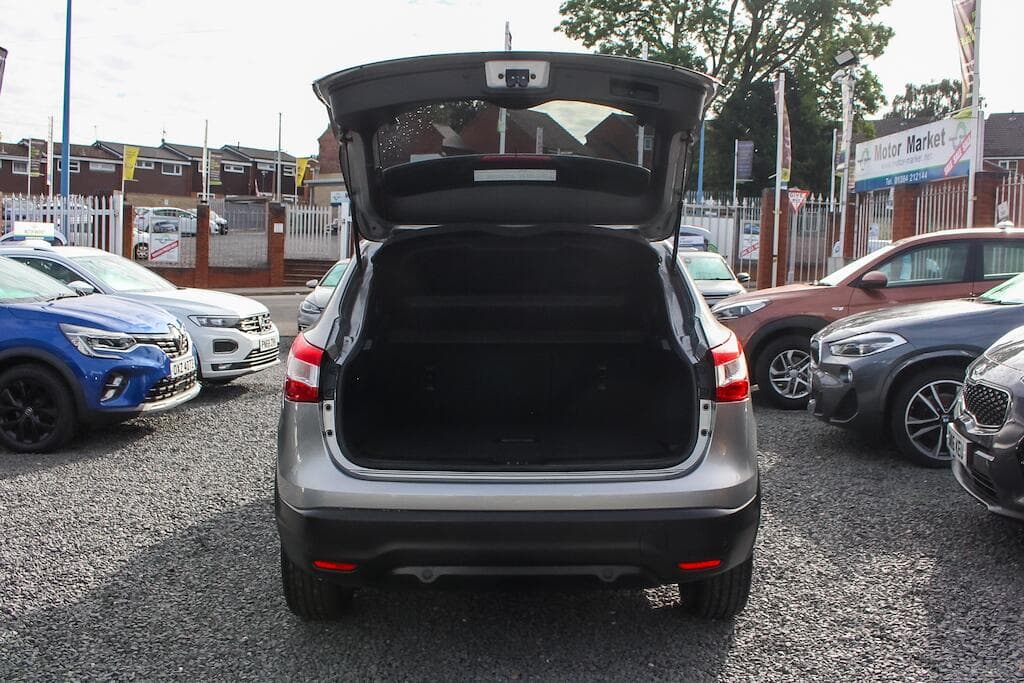 2017 Nissan Qashqai - Thumbnail 8