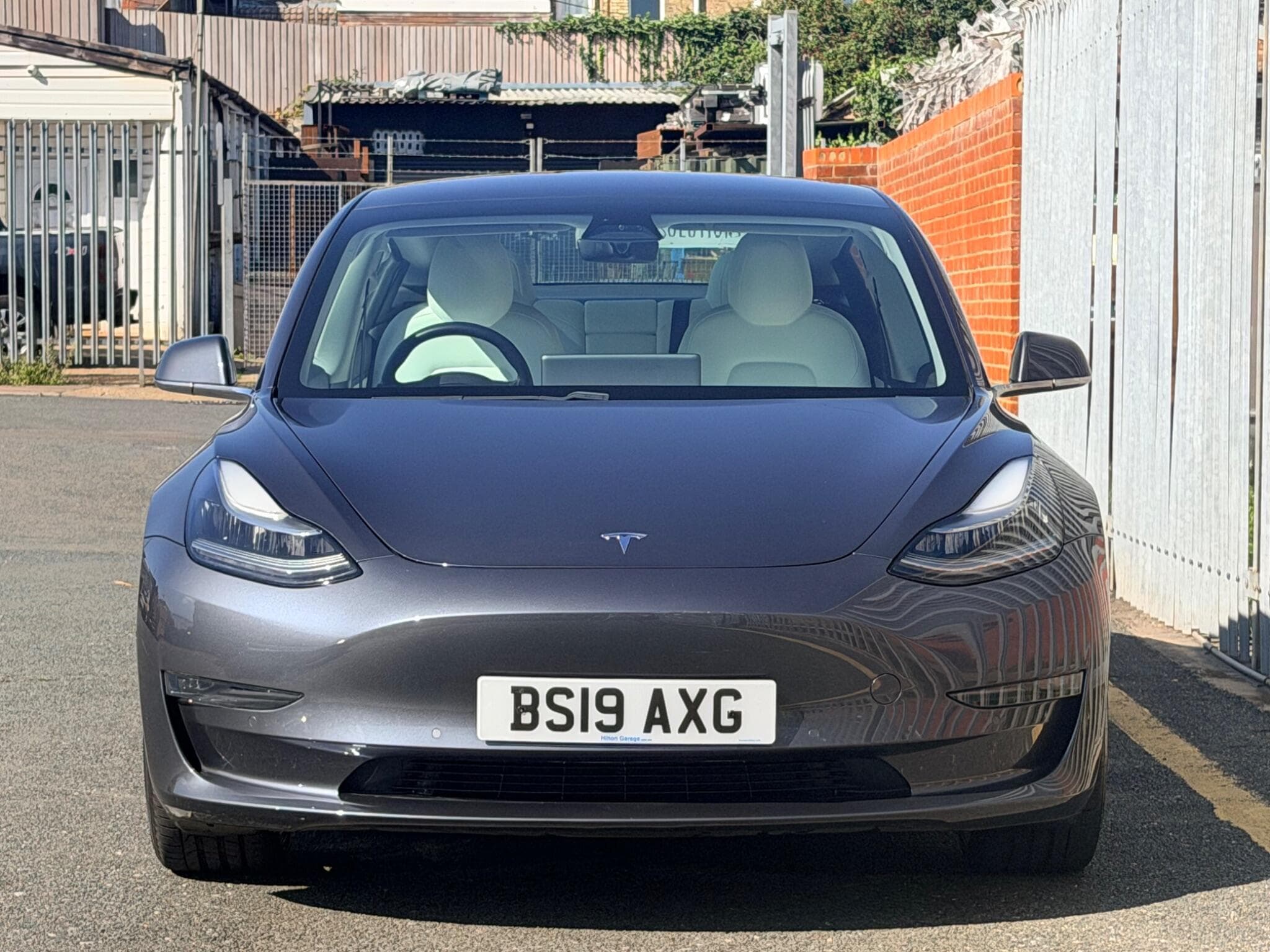 2019 Tesla Model 3 - Image 4