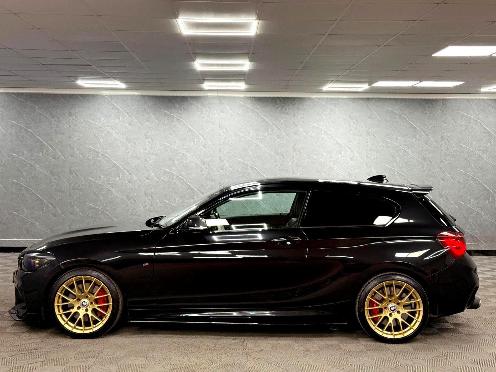 2017 BMW 1 Series - Thumbnail 37