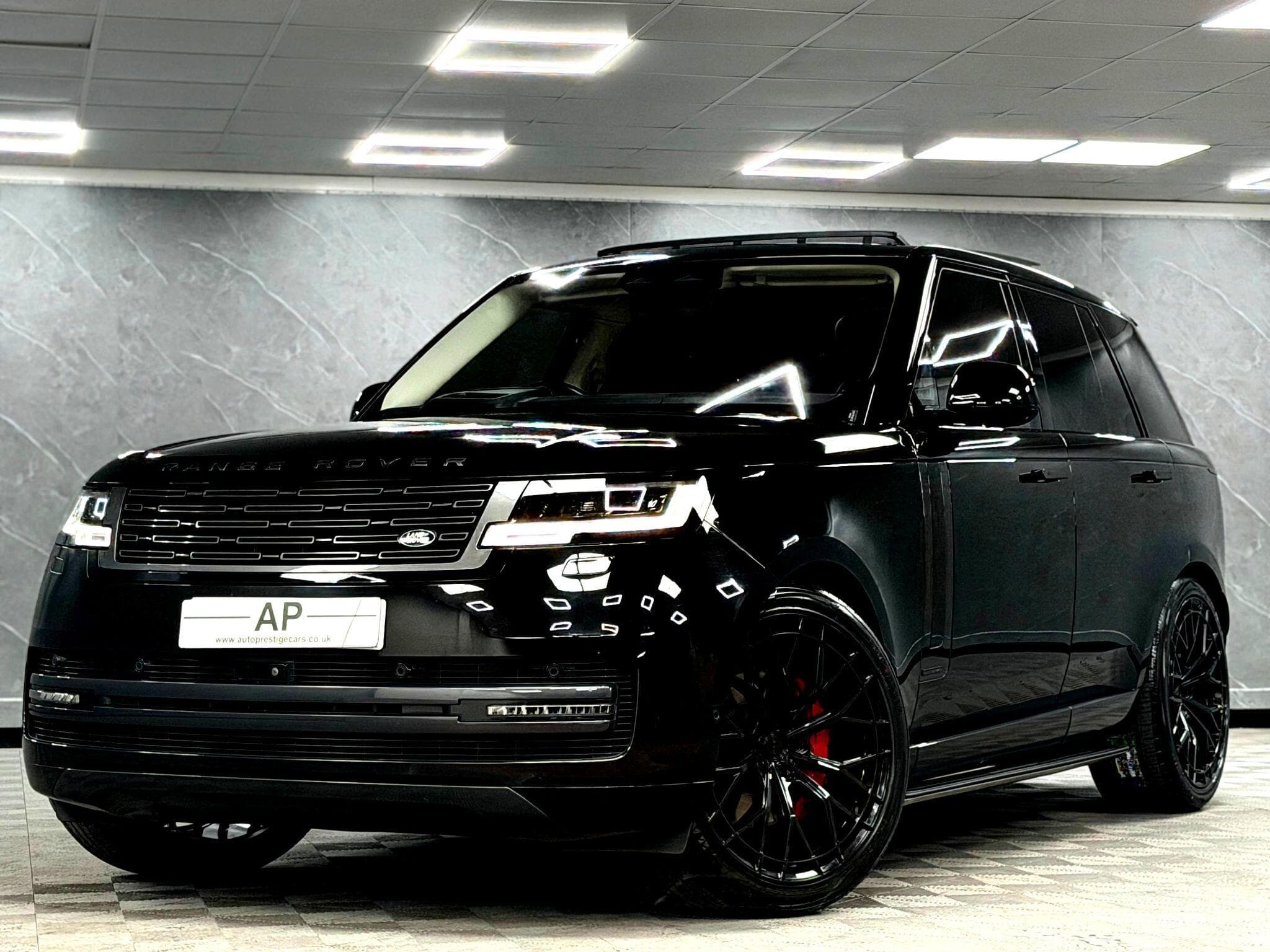 2022 Land Rover Range Rover - Image 1