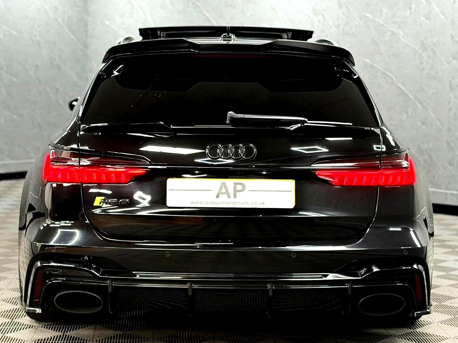 2021 Audi RS6 Avant - Thumbnail 23