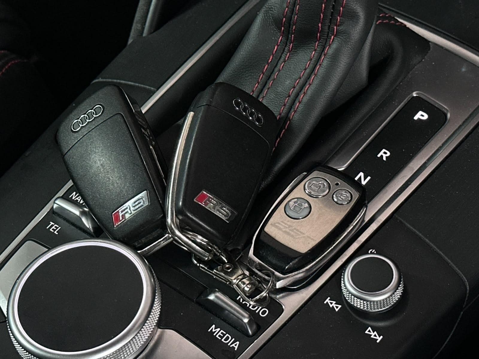 2018 Audi RS3 - Thumbnail 13